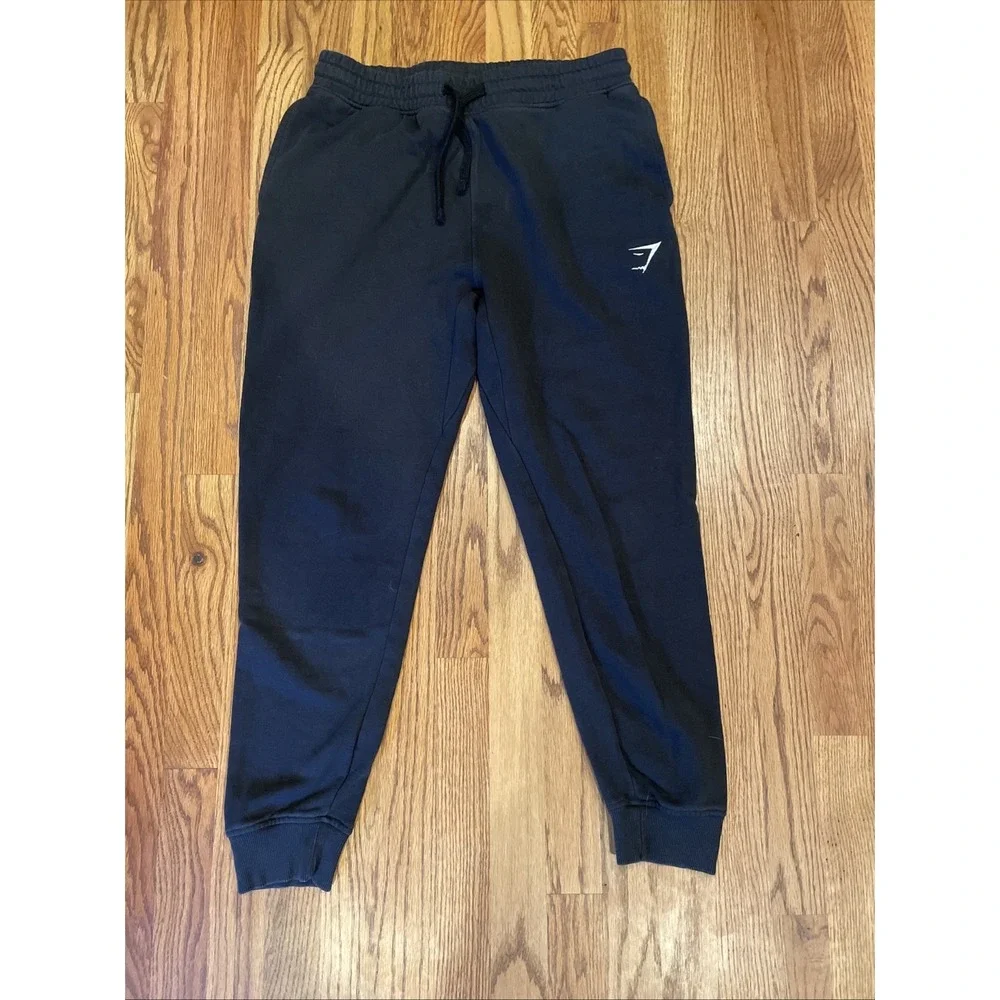 Gymshark Men's Fleece Tapered Sweatpants Black Size Medium Logo Drawstring